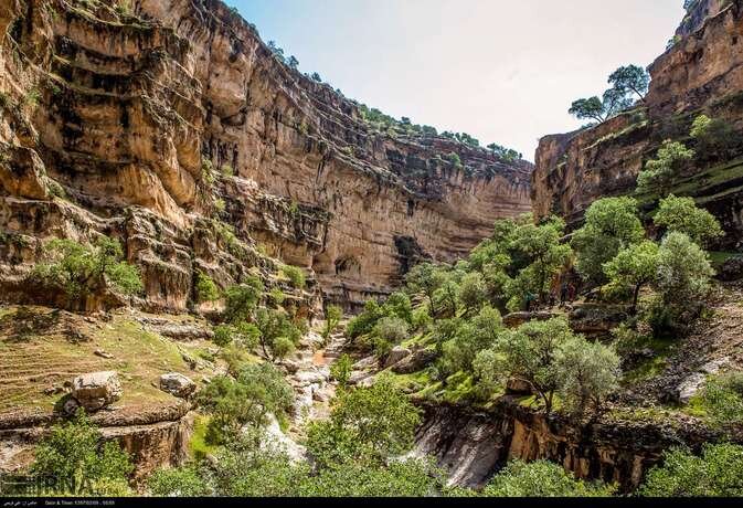 منطقه شیرز نگین طبیعی گردشگری لرستان در مسیر جهانی شدن