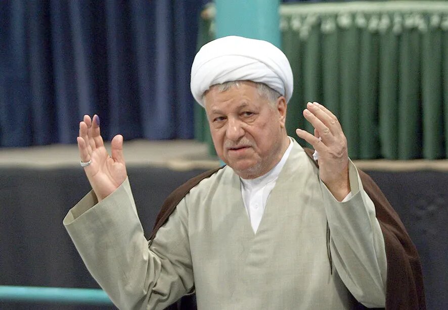 هاشمی به یاد میآورد: گروه خبرنگاران شبکه دو سیما در عراق تحت بازداشت نیروهای آمریکایی قرار دارند. هاشمی به یاد میآورد: گروه خبرنگاران شبکه دو سیما در عراق تحت بازداشت نیروهای آمریکایی قرار دارند.