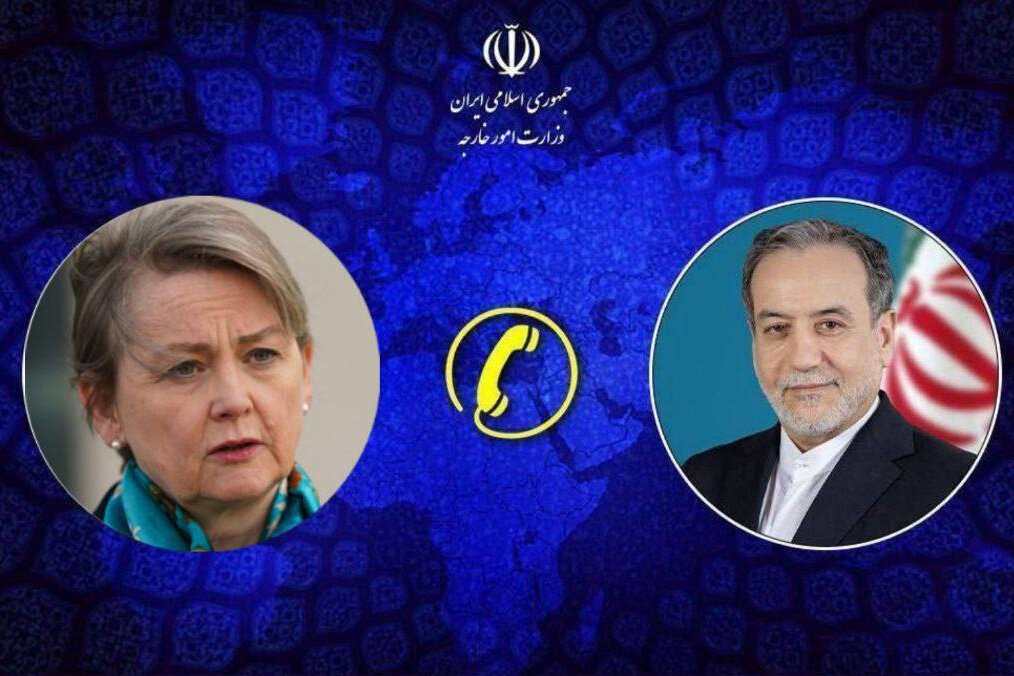 گفتگوی تلفنی وزرای امور خارجه ایران و بریتانیا در مورد اجرای تفاهمنامه اسلامآباد انجام شد. گفتگوی تلفنی وزرای امور خارجه ایران و بریتانیا در مورد اجرای تفاهمنامه اسلامآباد انجام شد.