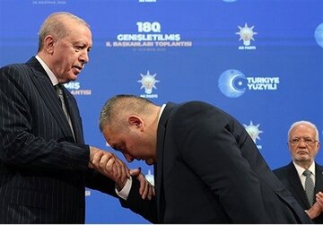 اردوغان و تهدید از درون / چگونه اختلافهای داخلی حزب عدالت و توسعه میتواند سلطه اردوغان را به خطر بیاندازد؟ اردوغان و تهدید از درون / چگونه اختلافهای داخلی حزب عدالت و توسعه میتواند سلطه اردوغان را به خطر بیاندازد؟