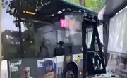 ببینید | گرمای شدید در فرانسه باعث بیهوشی راننده اتوبوس و تصادف شد