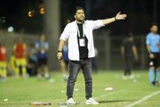 اخباری: با ۲ روز بازی جلوی پرسپولیس بازی کردیم/۷ بازیکن ما مصدوم شده‌اند