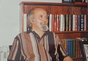 محمد حقوقی که بود؟ / صدای مهم «جنگ اصفهان» را دوباره بخوانیم