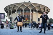 قصهٔ ماهی‌ست در دریای خون/ از پرده‌خوانی برای ماه منیر تا چیدمانی برای ناو دنا    