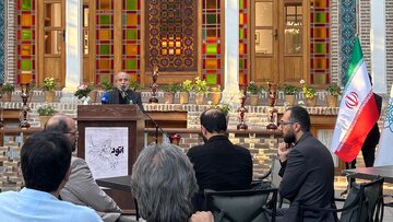 تقدیم نمایشگاهی به ماکان نصیری/ بیش از ۲۲۰ اتود حسن روحالامین به نمایش درآمد تقدیم نمایشگاهی به ماکان نصیری/ بیش از ۲۲۰ اتود حسن روحالامین به نمایش درآمد