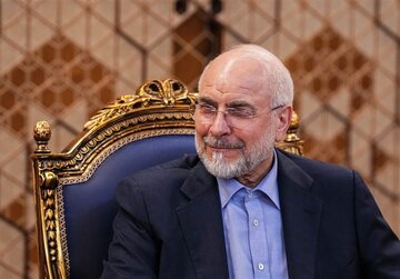 قالیباف: عبور از تنگه بدون هزینه فقط برای ۶۰ روز است / ایران تحت هیچ شرایطی از حقوق خود در تنگه هرمز کوتاه نمی‌آید
