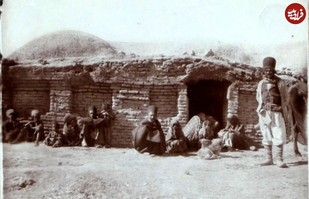 عکس/  یک قهوه‌خانه بین راهی در نزدیکی آرامگاه کوروش؛ بیش از یک قرن قبل