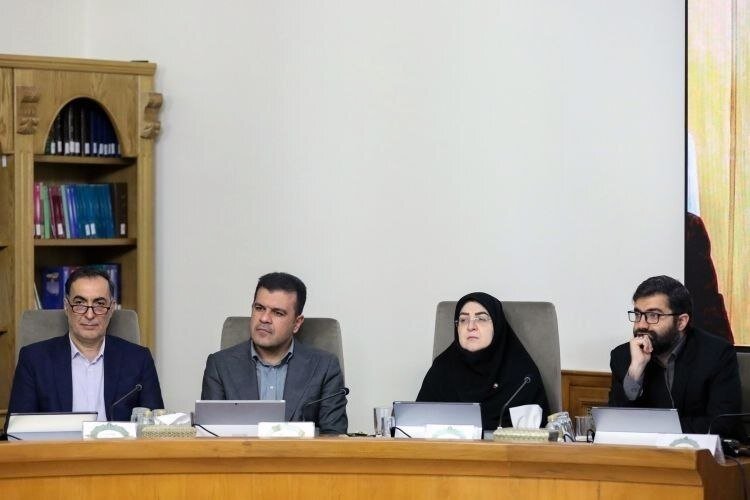 تصاویری از جلسه هیئت دولت/ سرپرست وزارت دفاع با لباس سپاه به دولت رفت/ زاکانی هم بود