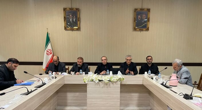 حضور اصناف و فعالان اقتصادی اردبیل در مراسم تشییع رهبر شهید انقلاب