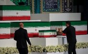 ببینید | ادای احترام هیئت‌هایی از روسیه و چین به رهبر شهید ایران