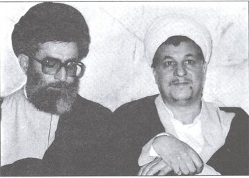خاطره آیت‌الله خامنه‌ای از دیدار اتفاقی با هاشمی و خبر تعقیب امنیتی در سال ۴۴