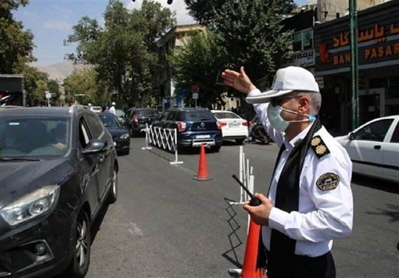 نگاهی به تهران بیندازید: سامانه پیامکی پلیس راهور، راهنمای زایران در مراسم وداع با رهبر شهید نگاهی به تهران بیندازید: سامانه پیامکی پلیس راهور، راهنمای زایران در مراسم وداع با رهبر شهید