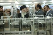 رویکرد رهبر شهید به «طلای سیاه»: وقتی روی نفتِ ما فشار می‌آورند، ما دچار مشکل می‌شویم/ باید بند ناف اقتصاد را از صادرات نفت خام ببُریم