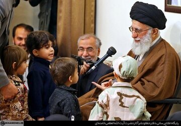 بازخوانی بیانات رهبر شهید درباره جمعیت «آبروی کشور» بازخوانی بیانات رهبر شهید درباره جمعیت «آبروی کشور»