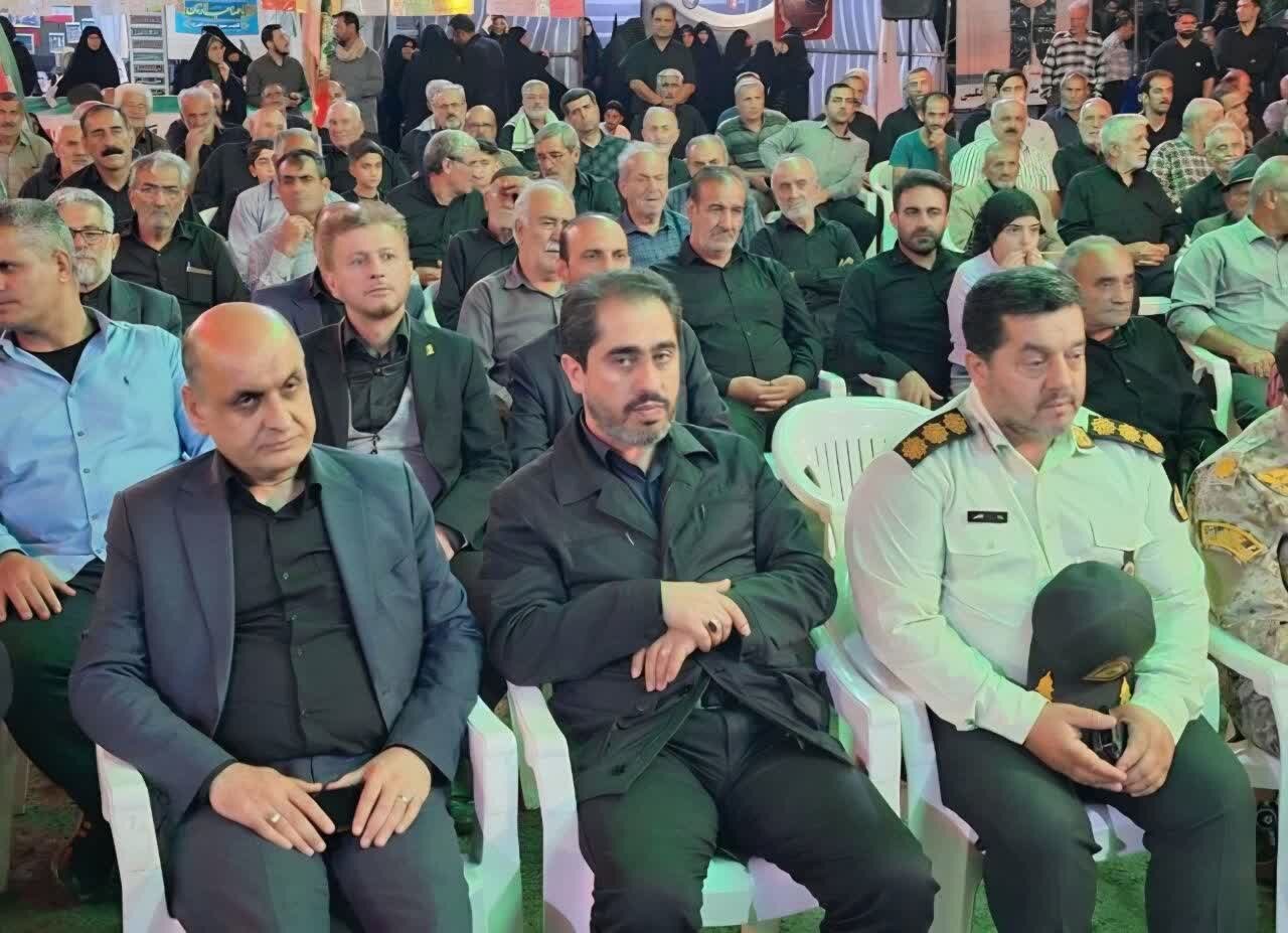 استاندار گیلان در gathering «قرار شبانه» ساکنان لوشان اعلام کرد:
ایران قوی، نتیجه رهبری، ایستادگی و مشارکت مردم میباشد. استاندار گیلان در gathering «قرار شبانه» ساکنان لوشان اعلام کرد:
ایران قوی، نتیجه رهبری، ایستادگی و مشارکت مردم میباشد.