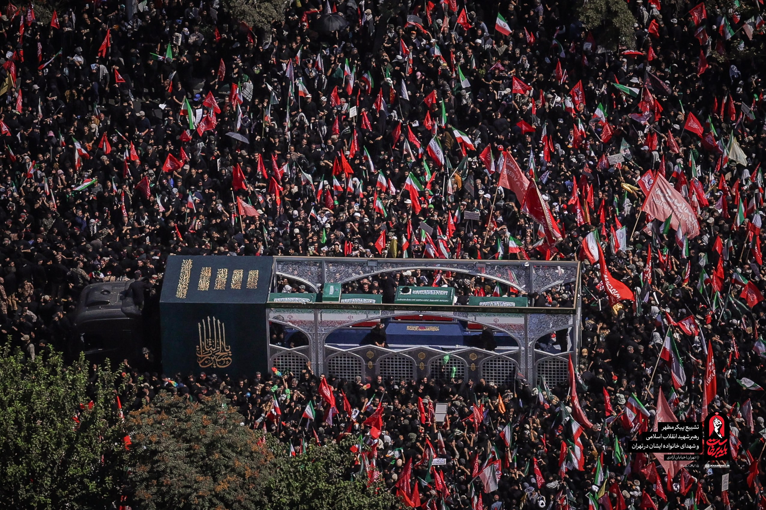 عکس های هوایی از مراسم تشییع رهبر انقلاب