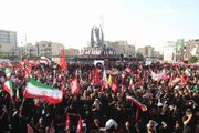 تصاویری از حضور مردم در مراسم بدرقه رهبر شهید انقلاب