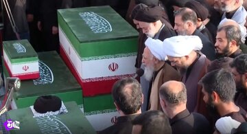 آیت الله جوادی آملی در نمازشان بر پیکر رهبر شهید چه صفت هایی ذکر کرد؟ آیت الله جوادی آملی در نمازشان بر پیکر رهبر شهید چه صفت هایی ذکر کرد؟