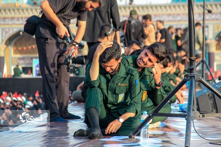 مراسم تشییع و نماز میت رهبر شهید در مسجد جمکران و حرم قم