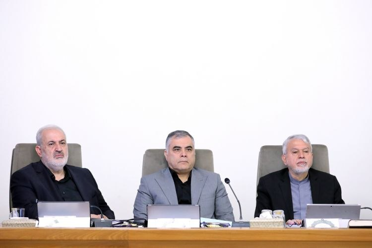 عکس هایی از پزشکیان و عارف در جلسه امروز هیئت دولت