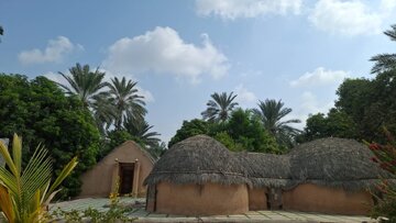 پرداخت تسهیلات به فعالان حوزه گردشگری در هرمزگان پرداخت تسهیلات به فعالان حوزه گردشگری در هرمزگان