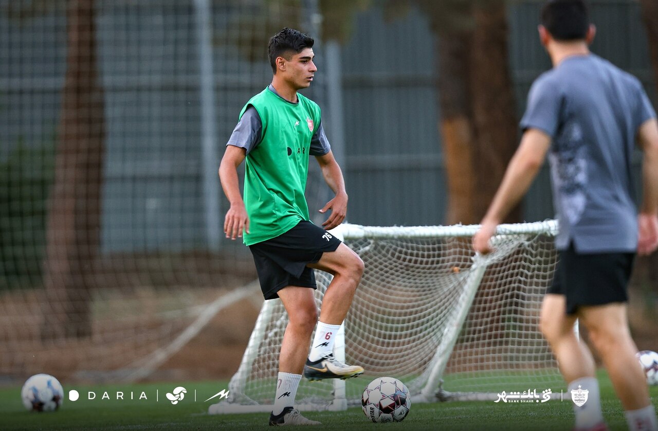 تصاویر اولین تمرین پرسپولیس با مهدی تارتار