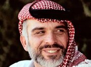 عکس/ ملک حسین، پادشاه اردن به همراه دخترخوانده‌اش در امان؛ سال ۱۳۵۲