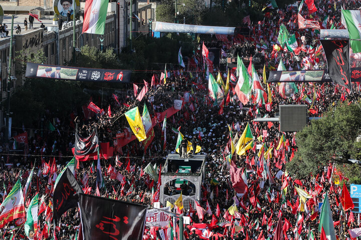 مراسم وداع و تشییع پیکر رهبر شهید انقلاب در مشهد