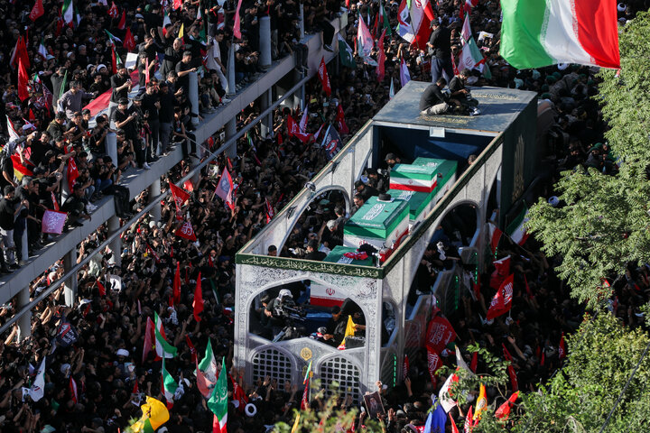 مراسم وداع و تشییع پیکر رهبر شهید انقلاب در مشهد