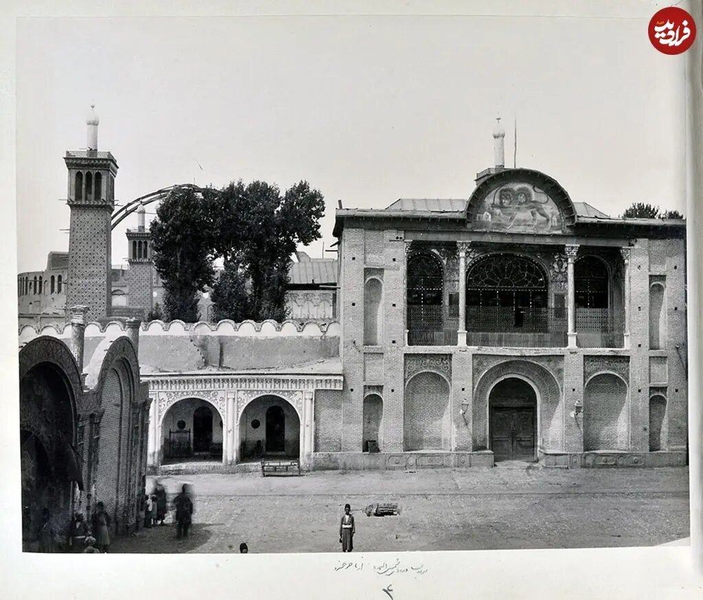 عکس/ منظره «باب عالی» در خیابان ناصرخسرو، دوران ناصرالدین‌شاه