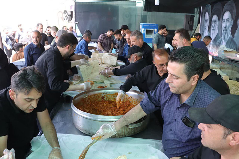 ؛شهرداری سمنان؛ پیوند خدمت و فرهنگ در میزبانی از زائران بدرقه رهبر شهید