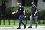 نشست رقیب نتانیاهو، داماد ترامپ و سفیر امارات در «کمپ تابستانی میلیاردرها» / آیا ترامپ برای خداحافظی با نتانیاهو آماده می‌شود؟