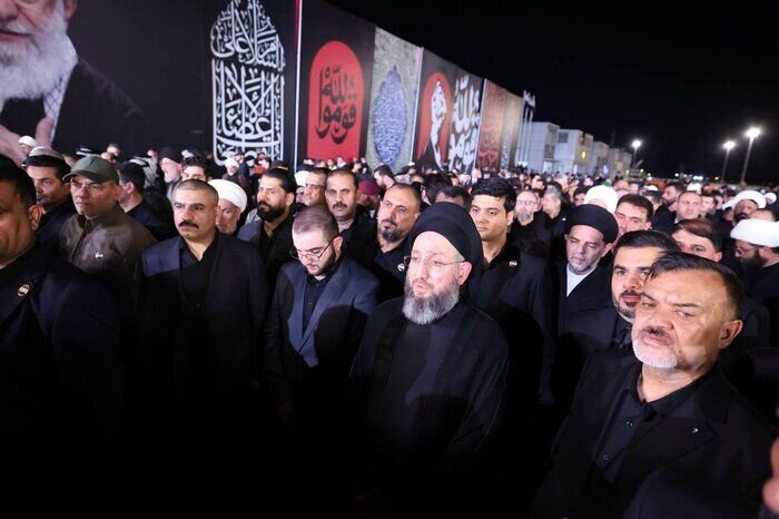 وداع سید عمار حکیم با رهبر شهید ایران در جوار حرم امام رضا (ع)/ سیدحسن خمینی و قالیباف هم بودند + تصاویر