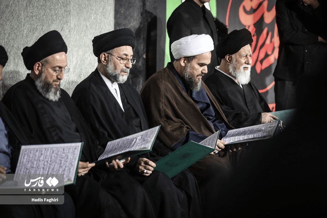 حضور فرزند ارشد رهبر شهید در مراسم مشهد/ داماد رهبر شهید انقلاب هم‌نشین علم الهدی شد+ تصاویر