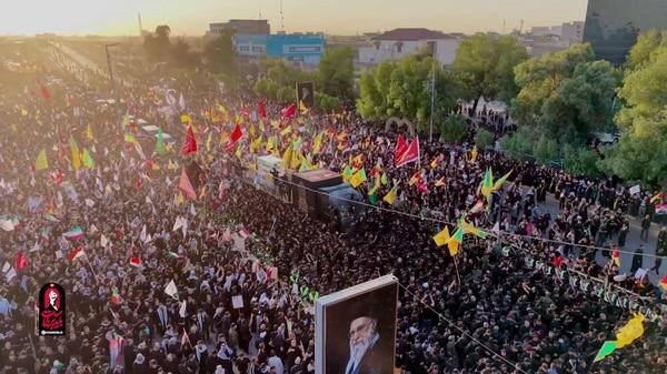 از نجف تا کربلا… وفاداری را دیدم که بر زمین گام برمیداشت