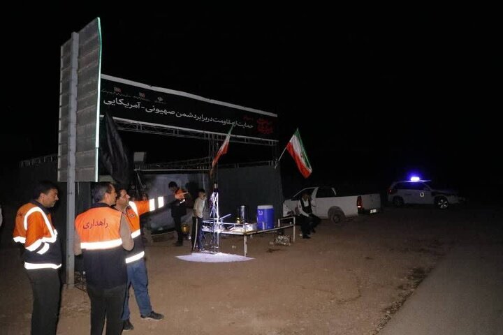 میزبانی جهادی راهداران کرمان از زائرانِ مسیر بازگشت از مشهد مقدس