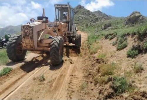 Improvement of nomadic routes in Lower Taram