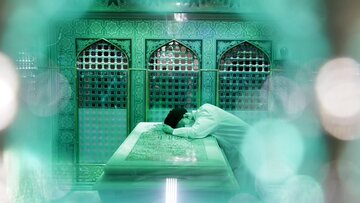 آیت الله سیدعلی خامنهای بالاخره به پناهگاه رفت آیت الله سیدعلی خامنهای بالاخره به پناهگاه رفت