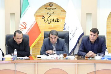 انتقال حساب شرکتهای بزرگ معدنی به بانکهای کرمان/ ۹ درصد به سپردههای بانکی استان اضافه شد انتقال حساب شرکتهای بزرگ معدنی به بانکهای کرمان/ ۹ درصد به سپردههای بانکی استان اضافه شد