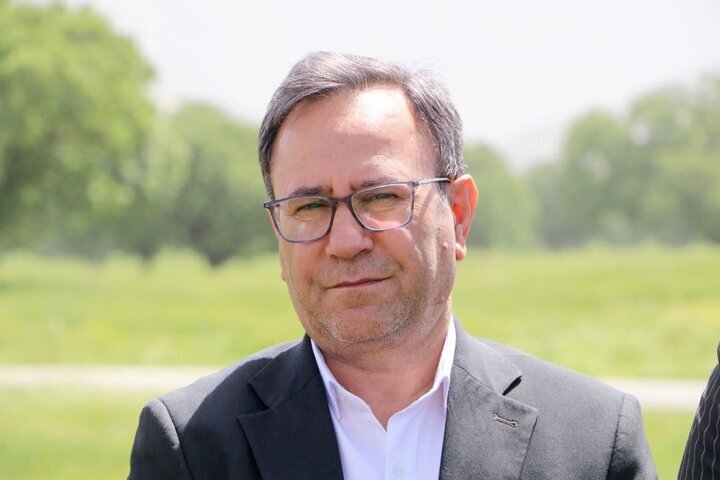 در لرستان، تولید ۶ هزار تن روغن کلزا در دست برداشت قرار دارد. در لرستان، تولید ۶ هزار تن روغن کلزا در دست برداشت قرار دارد.