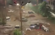 ببینید | سرگردانی خودروها در سیل ویرانگر شمال شرقی چین