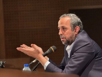 دستیار قالیباف: هیچ تفاهم‌نامه‌ای خلاف نظر آقا منعقد نشده است/ تفاهم‌نامه الان هم متوقف شود، توانسته بیش از ۷۰میلیون بشکه نفت از خط محاصره عبور دهد