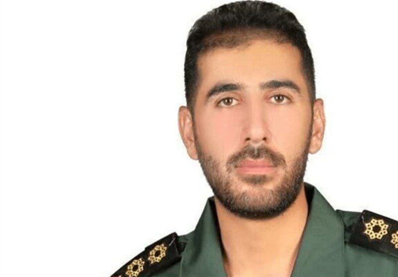 شهادت یک پاسدار سپاه پاسداران در خلیج فارس+ عکس