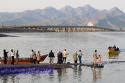 تصاویر | دریاچه ارومیه، روزهای کمی امیدواری در گرمای تابستان