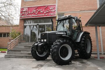 جهش تکنولوژیک در صنعت ماشین آلات کشاورزی/ تراکتور سری ۶۰۰۰ در ایران نمونه سازی شد جهش تکنولوژیک در صنعت ماشین آلات کشاورزی/ تراکتور سری ۶۰۰۰ در ایران نمونه سازی شد