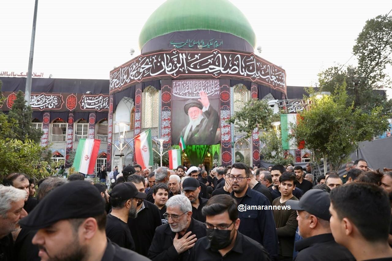 حضور سردار قاآنی در مراسم بزرگداشت رهبر شهید در چیذر+ عکس