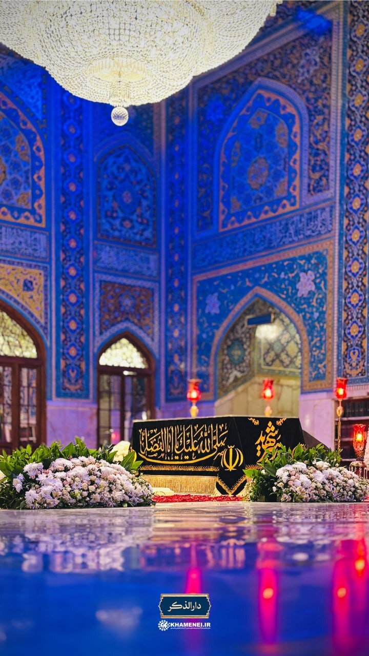 عکس | تصویر جدید از مزار رهبر شهید ایران در رواق دارالذکر حرم رضوی
