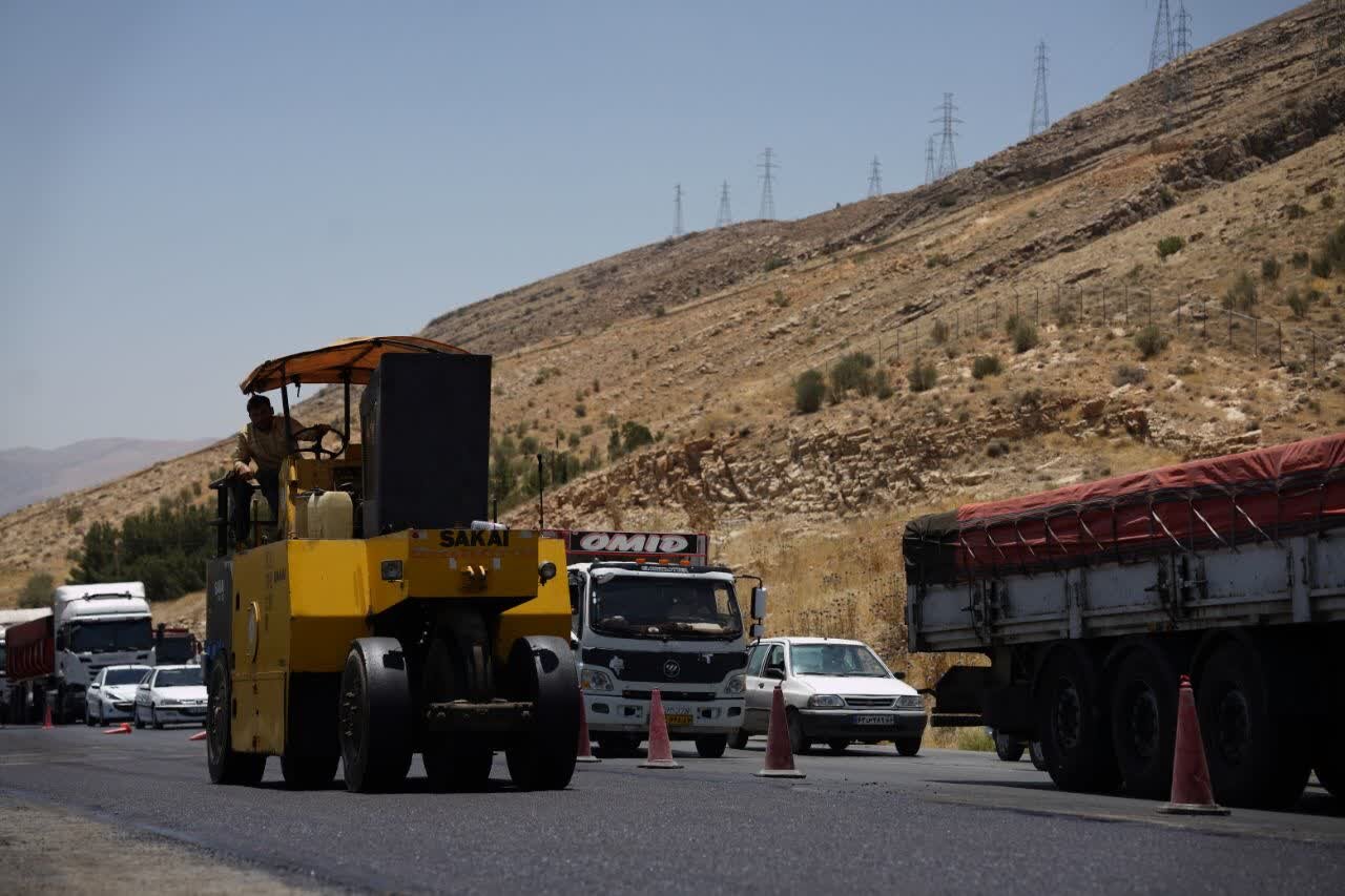 آغاز عملیات بهسازی آسفالت کمربندی شهر شیراز 