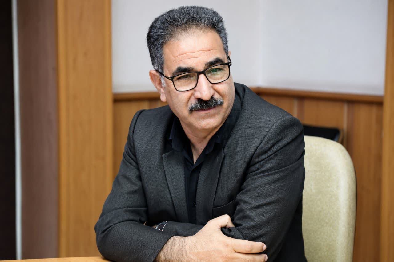جادههای استان چهارمحال و بختیاری برای پذیرایی از زائران اربعین حسینی آماده شدهاند. جادههای استان چهارمحال و بختیاری برای پذیرایی از زائران اربعین حسینی آماده شدهاند.