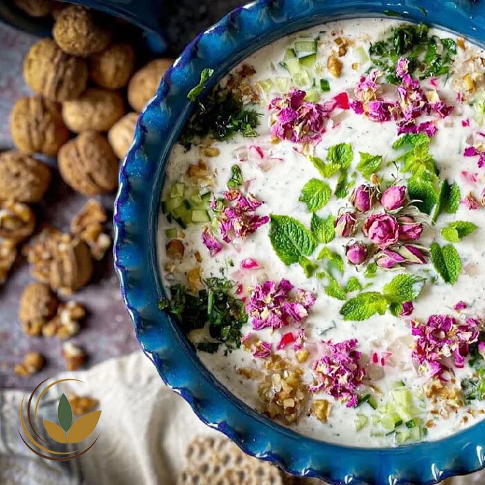 قیمت آب دوغ خیار به کجا رسید؟/ آب دوغ خیار در مسیر لوکس شدن + تصاویر قیمت آب دوغ خیار به کجا رسید؟/ آب دوغ خیار در مسیر لوکس شدن + تصاویر